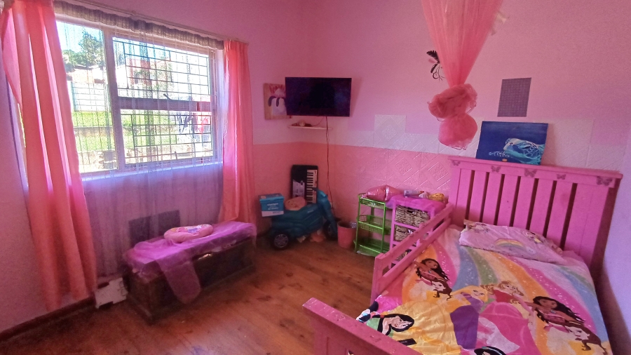 3 Bedroom Property for Sale in Van Riebeeck Hoogte Eastern Cape